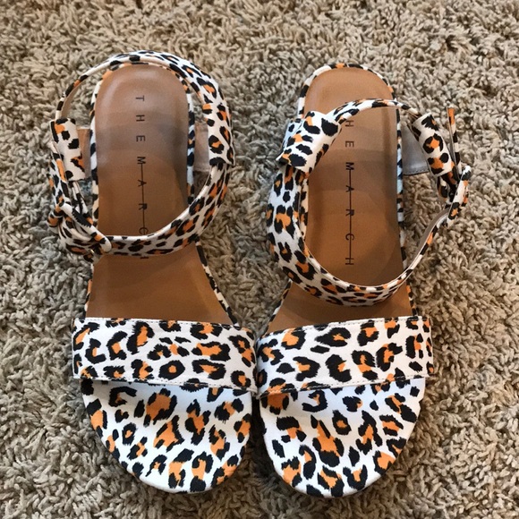ASOS animal print sandals - Picture 3 of 6